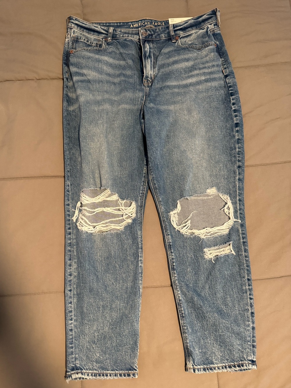 American Eagle Blue Mom Jeans - Blown Out Wash